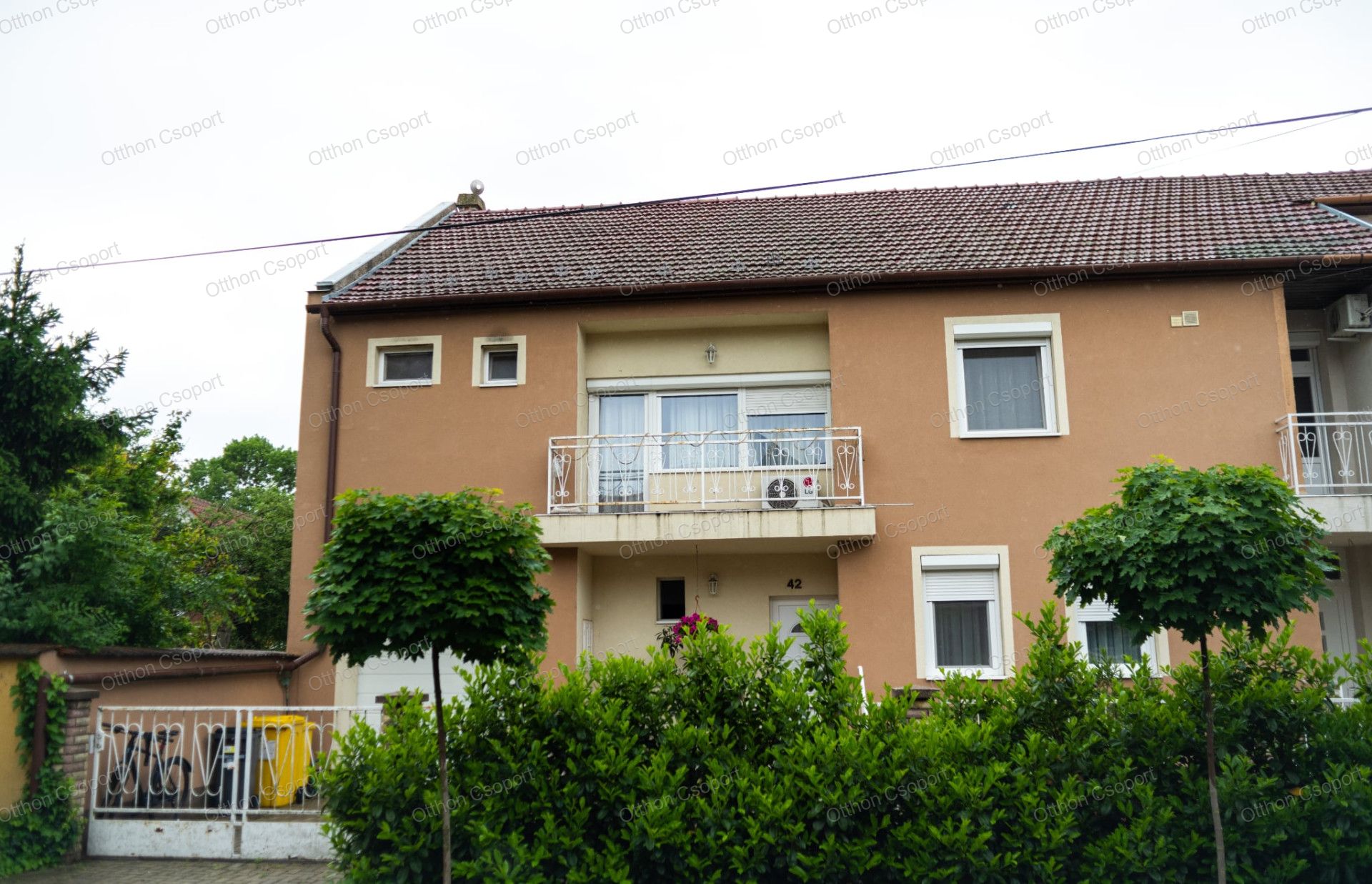 Békéscsaba szívében 150nm-es, 5 szobás családi ház eladó