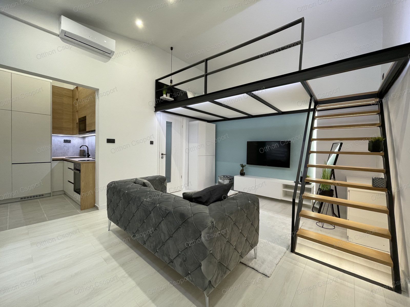 A BAKÁTS TÉRNÉL IGÉNYES, EGY SZOBÁS LAKÁS KIADÓ!