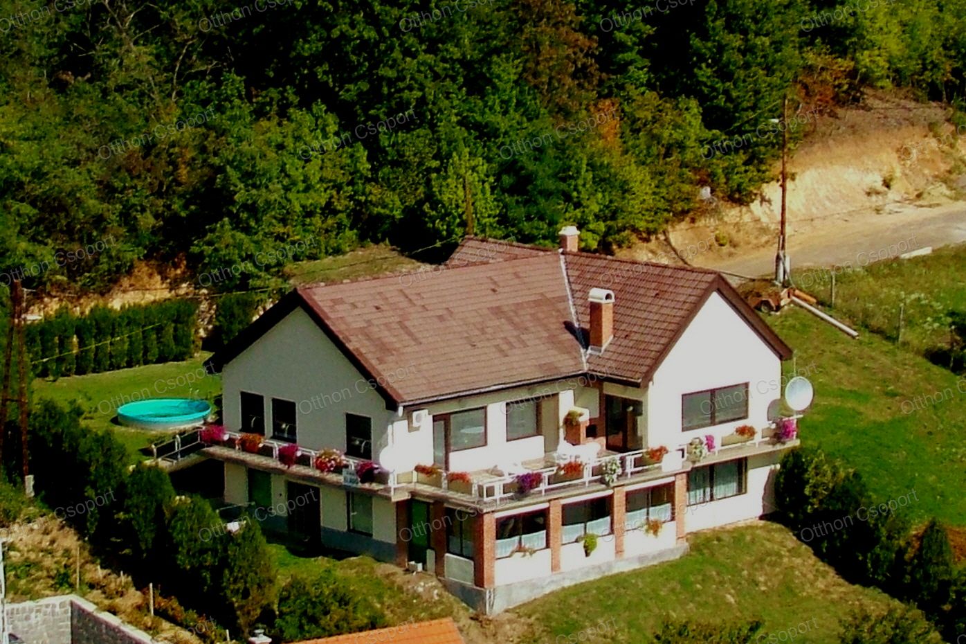 Eladó családi ház Parádfürdőn