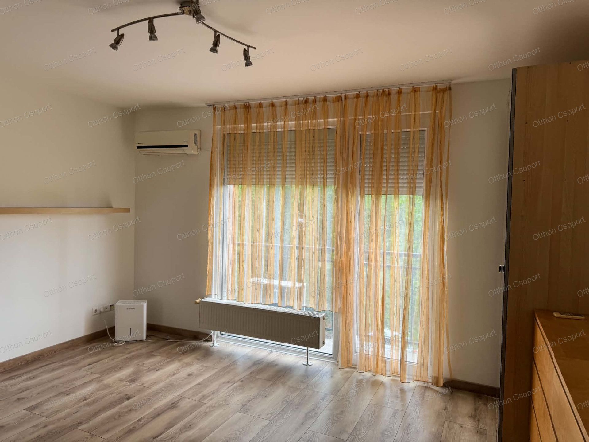  IGÉNYES GARZON KIADÓ A STUDIO CITY LAKÓPARKBAN – AZONNAL KÖLTÖZHETŐ!   XIV. kerület, Szőnyi út – Studio City Lakópark