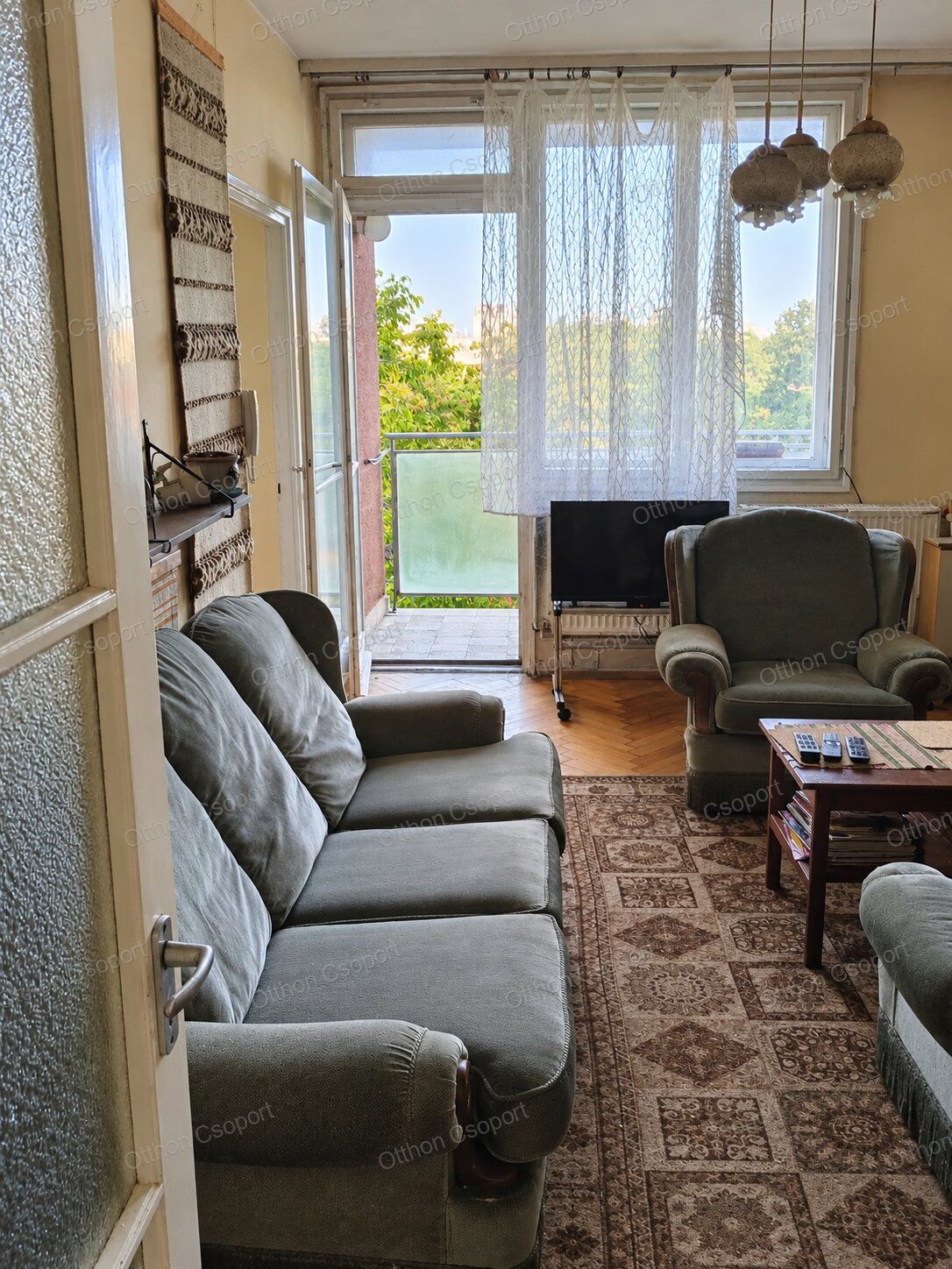 GYERMEKKEL IS KÖLTÖZHETŐ, LOGGIÁS LAKÁS ZUGLÓ ZÖLDÖVEZETÉBEN!   Budapest XIV. kerület, Zugló Írottkő park 50 m² | 2 szoba | 3 m² loggia  Azonnal költözhető!